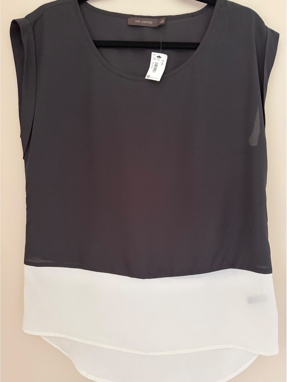 S the Limited NWT mesh black/white dress top